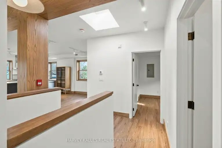 663 Greenwood Avenue, Toronto, ON, M4J 1M6 - 8