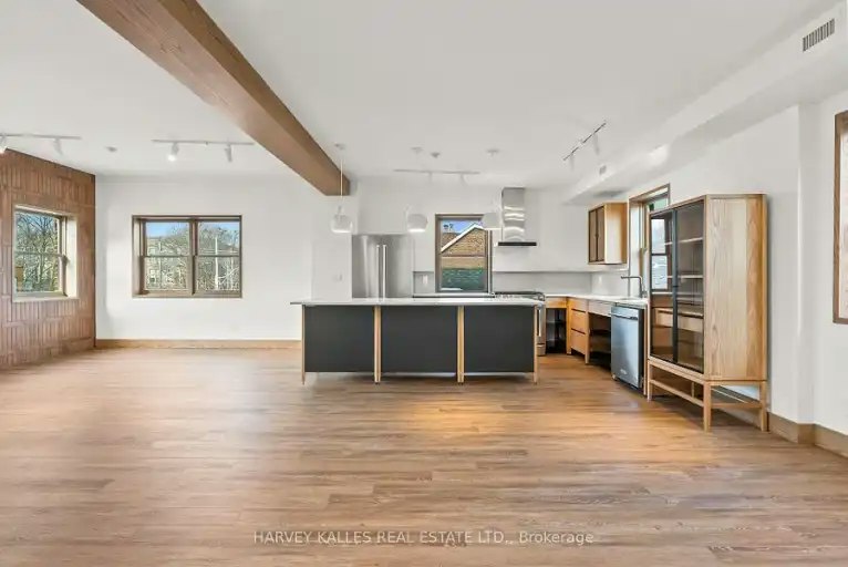 663 Greenwood Avenue, Toronto, ON, M4J 1M6 - 13
