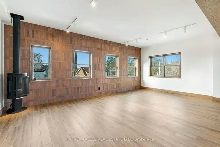 663 Greenwood Avenue, Toronto, ON, M4J 1M6 - 16