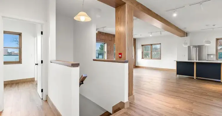 663 Greenwood Avenue, Toronto, ON, M4J 1M6 - 14
