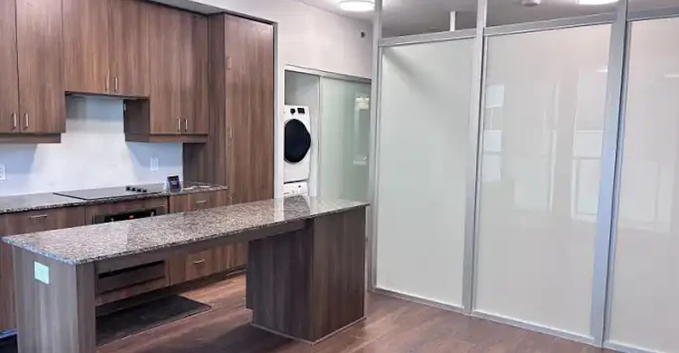 426 University Avenue, Toronto, ON, M5G 1S9 - 2
