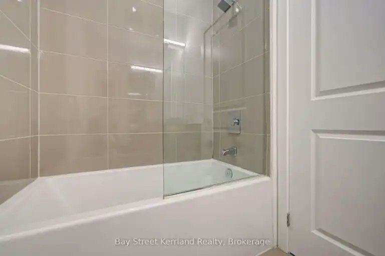 395 Bloor Street East, Toronto, ON, M4W 0B4 - 8