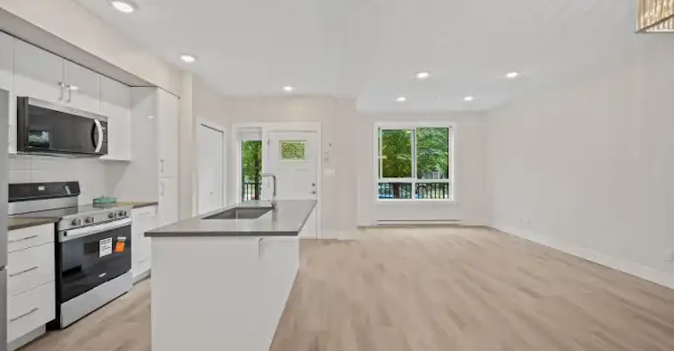 15351 101 Avenue, Surrey, BC, V3R 1J9 - 7