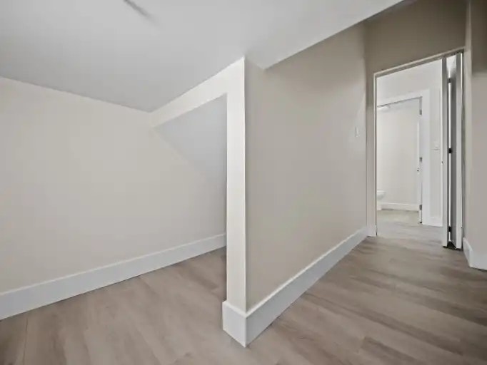 15351 101 Avenue, Surrey, BC, V3R 1J9 - 10