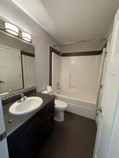 11523 75 Avenue, Grande Prairie, AB, T8W 0J4 - 8