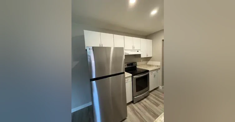 7108 80 Avenue Northwest, Edmonton, AB, T6B 0C6 - 2