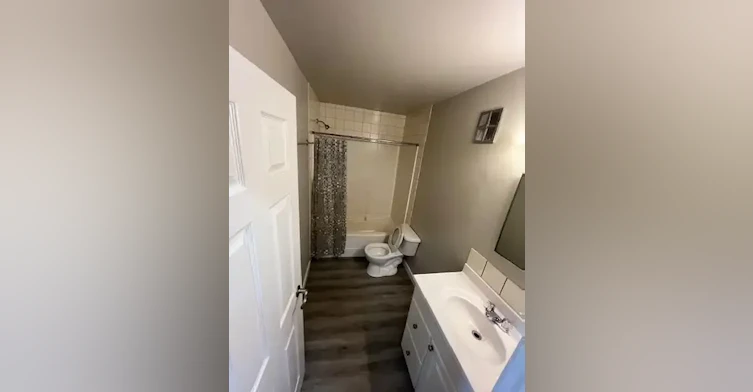 7108 80 Avenue Northwest, Edmonton, AB, T6B 0C6 - 8