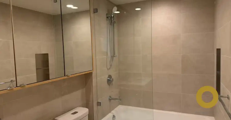 2135 Springer Avenue, Burnaby, BC, V5B 2Z6 - 8