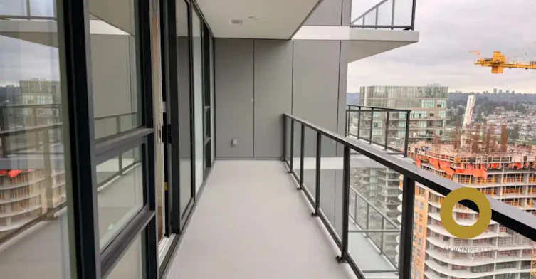 2135 Springer Avenue, Burnaby, BC, V5B 2Z6 - 3