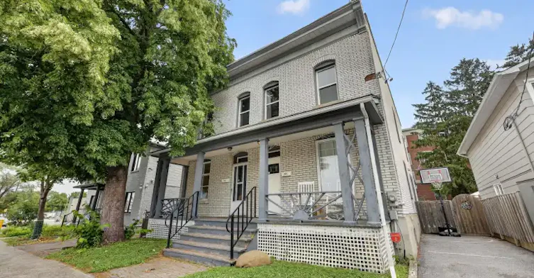 293 Olmstead Street, Ottawa, ON, K1L 7J9 - 2