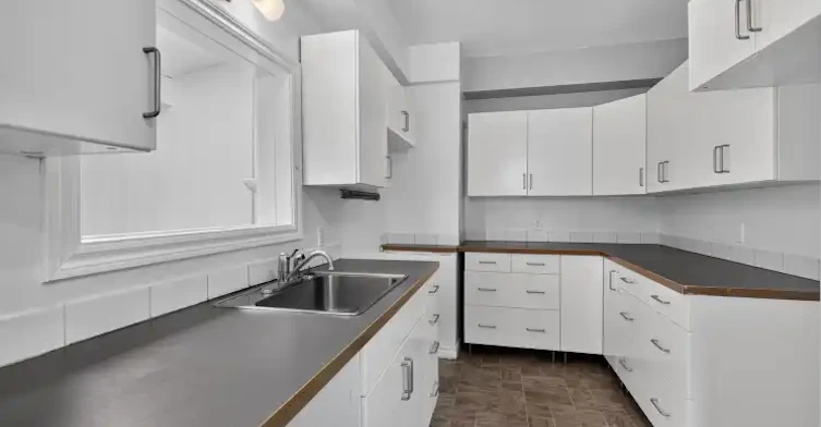 293 Olmstead Street, Ottawa, ON, K1L 7J9 - 15