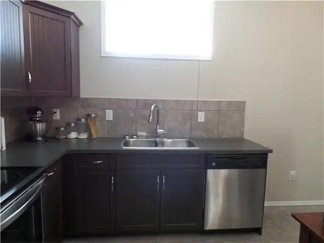 142 Selkirk Place, Leduc, AB, T9E 0M9 - 5