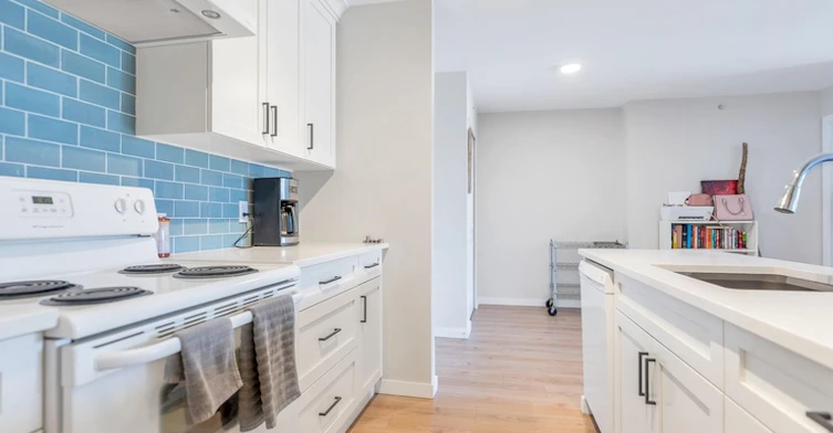 33960 Old Yale Road, Abbotsford, BC, V2S 2J9 - 5