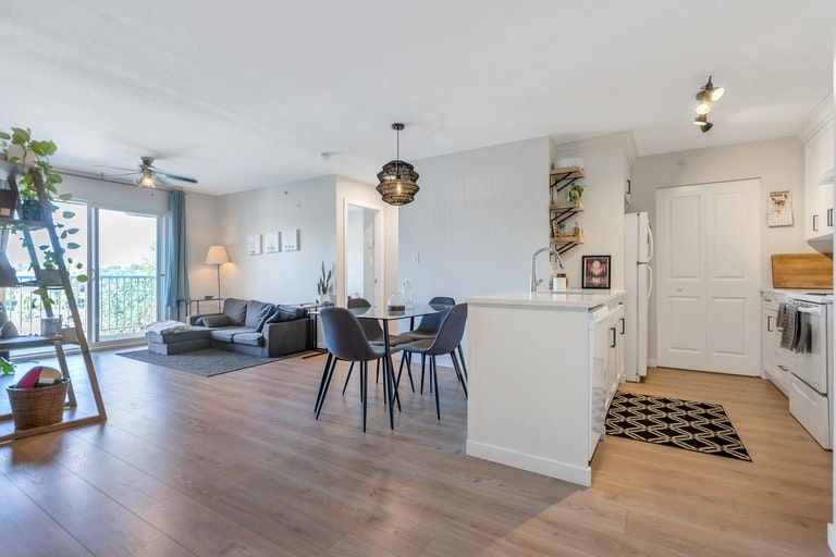 33960 Old Yale Road, Abbotsford, BC, V2S 2J9