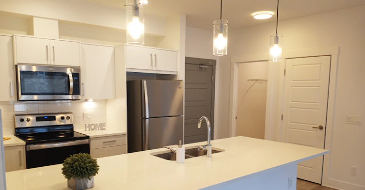 100 Nolan Hill Rise NW, Calgary, AB, T3R 1X1 - 2