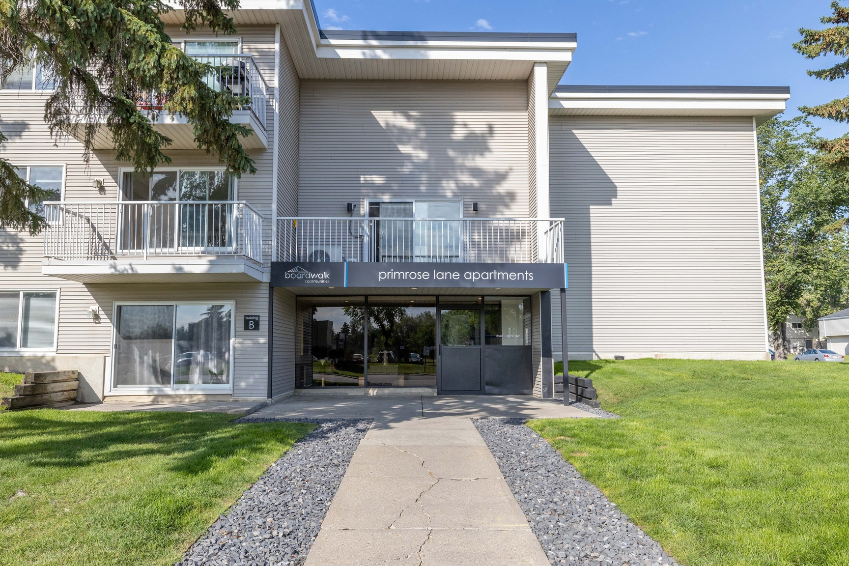 8540 182 Street NW, Edmonton, AB, T5T 1L9 - 9