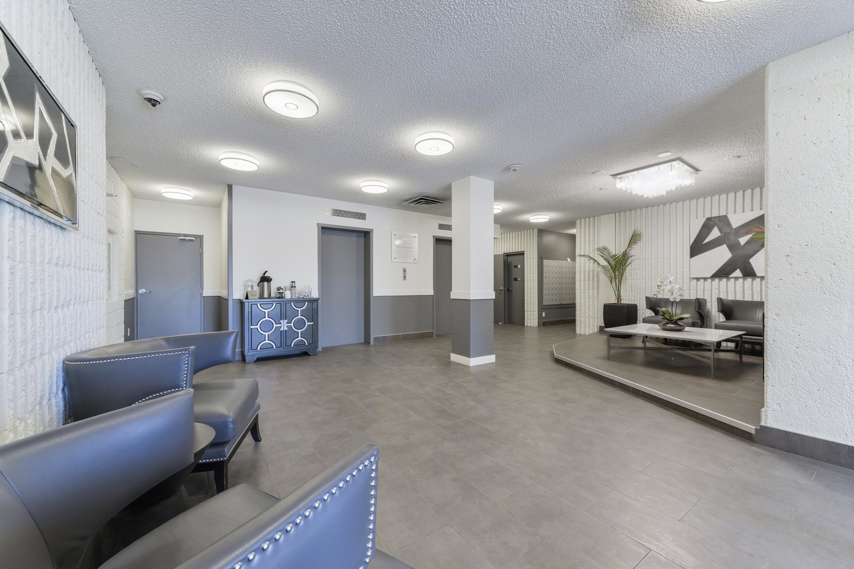 10350 122 Street NW, Edmonton, AB, T5N 3W4 - 3