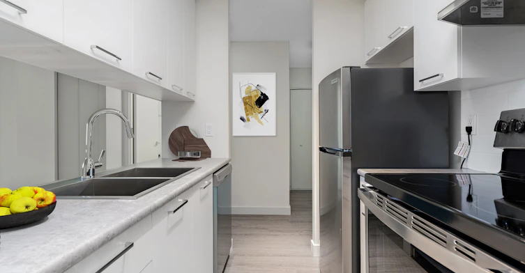 11020 53 Avenue NW, Edmonton, AB, T6H 0S4 - 18