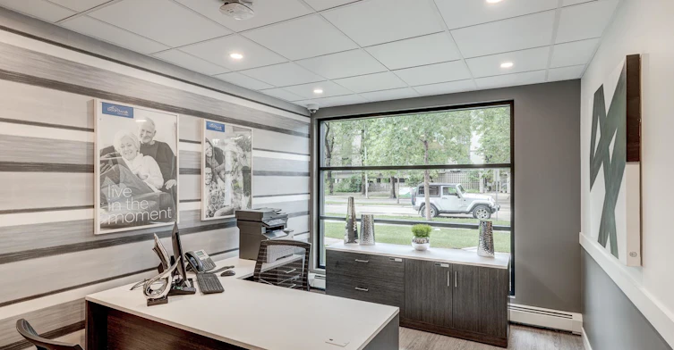 8715 104 Street NW, Edmonton, AB, T6E 4G7 - 13