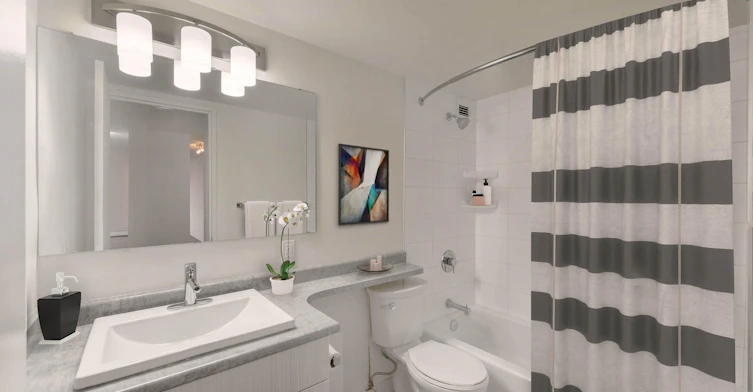 8715 104 Street NW, Edmonton, AB, T6E 4G7 - 6
