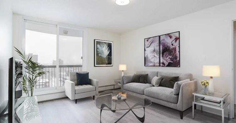 10020 115 Street NW, Edmonton, AB, T5K 1T2