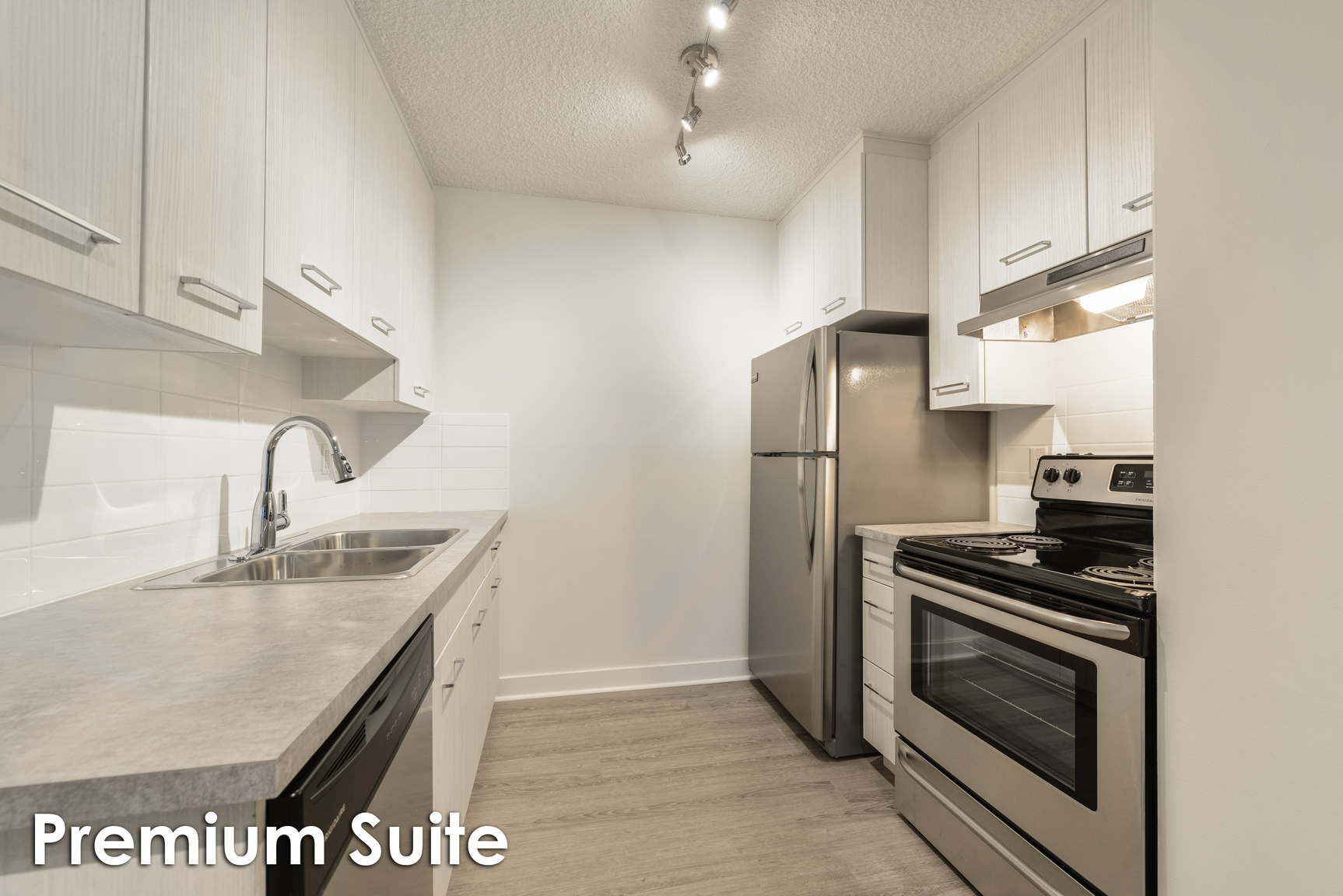 8708 106 Street NW, Edmonton, AB, T6E 4J5 - 14
