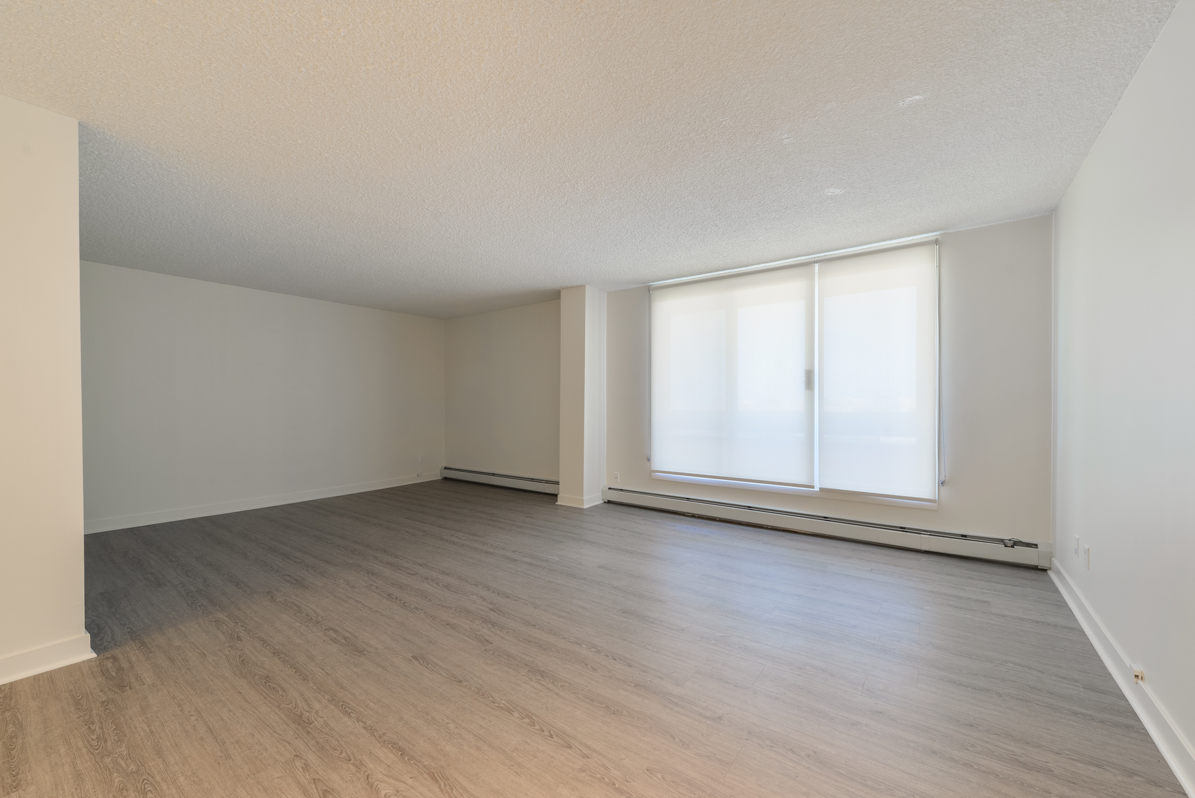 8708 106 Street NW, Edmonton, AB, T6E 4J5 - 15