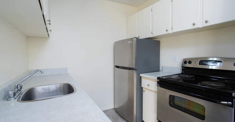 8708 106 Street NW, Edmonton, AB, T6E 4J5 - 22