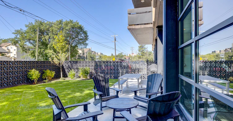 8708 106 Street NW, Edmonton, AB, T6E 4J5 - 32