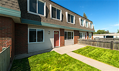 17738 81 Avenue, Edmonton, AB, T5T 1M1