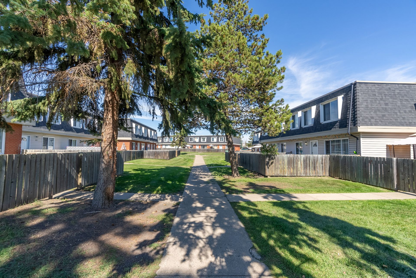 17738 81 Avenue, Edmonton, AB, T5T 1M1 - 11