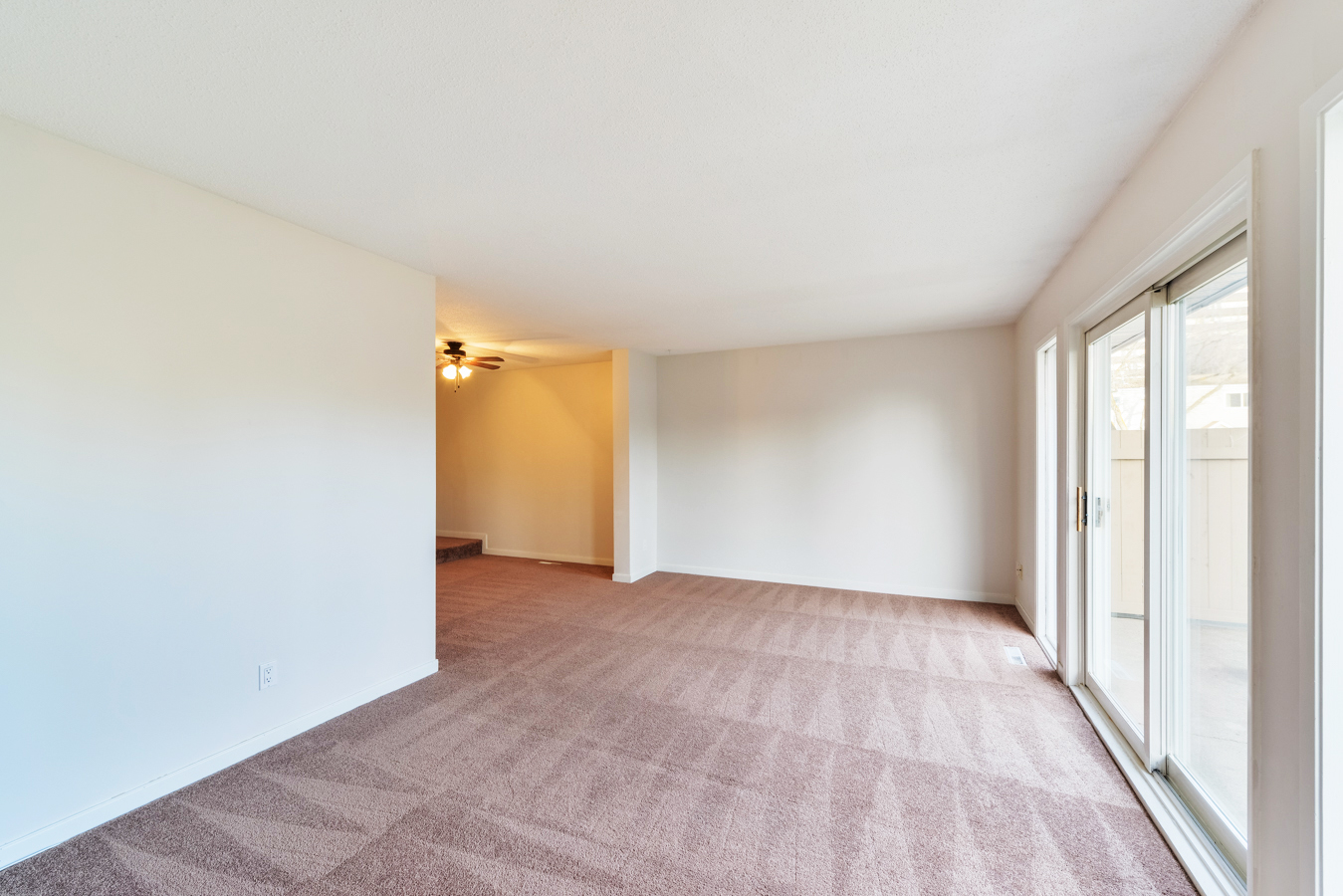 122 St. & Whitemud Freeway, Edmonton, AB, T6J 2E4 - 3