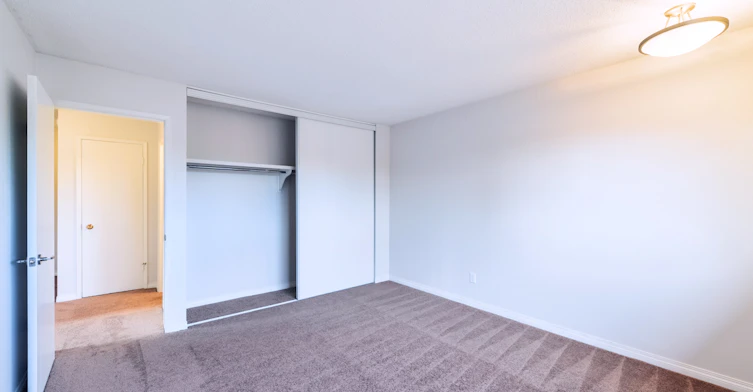 122 St. & Whitemud Freeway, Edmonton, AB, T6J 2E4 - 10