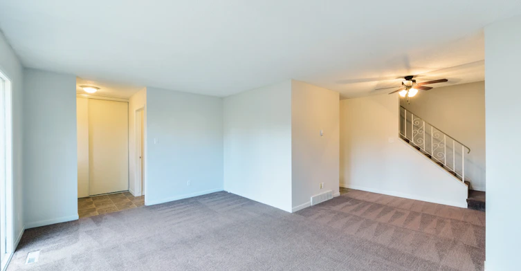 122 St. & Whitemud Freeway, Edmonton, AB, T6J 2E4 - 4