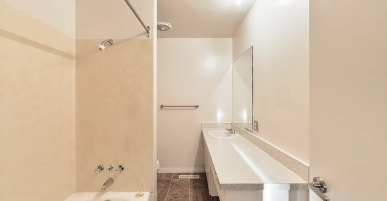 122 St. & Whitemud Freeway, Edmonton, AB, T6J 2E4 - 8