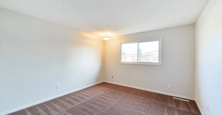 122 St. & Whitemud Freeway, Edmonton, AB, T6J 2E4 - 9