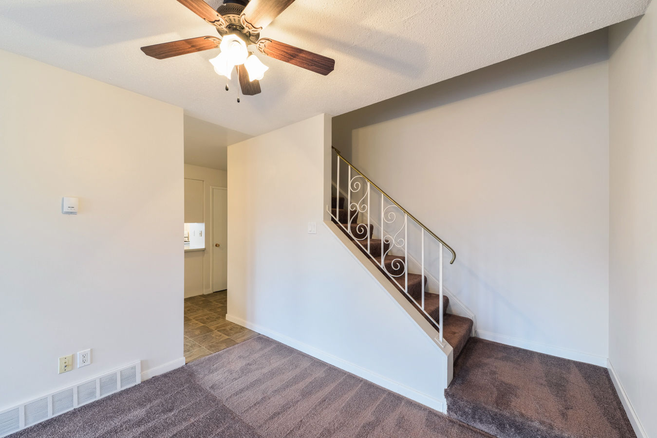 122 St. & Whitemud Freeway, Edmonton, AB, T6J 2E4 - 6