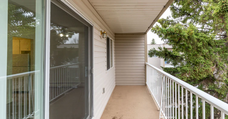5020 Riverbend Road NW, Edmonton, AB, T6H 5J7 - 9