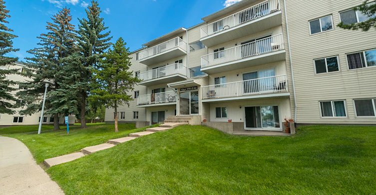 17738 81 Avenue NW, Edmonton, AB, T5T 1M1 - 8
