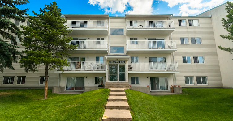 17738 81 Avenue NW, Edmonton, AB, T5T 1M1 - 10