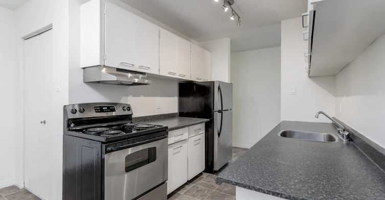 14503 77 Street NW, Edmonton, AB, T5C 1E7 - 3
