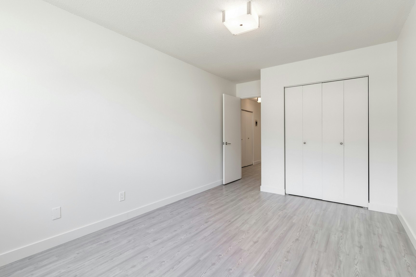 14503 77 Street NW, Edmonton, AB, T5C 1E7 - 11