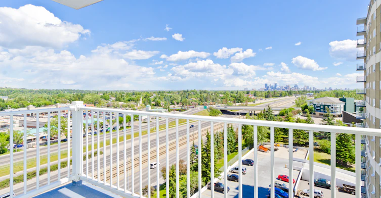 3524 31 Street NW, Calgary, AB, T2L 2A5 - 10