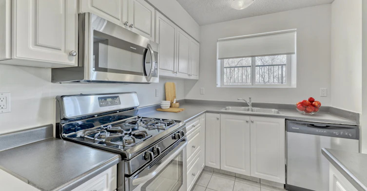 104 19a Hemlock Crescent SW, Calgary, AB, T3C 2Z2 - 12