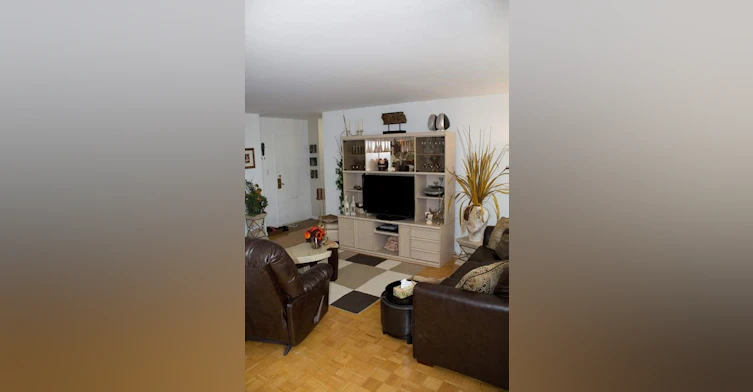 325 Bogert Avenue, Toronto, ON, M2N 1L8 - 3