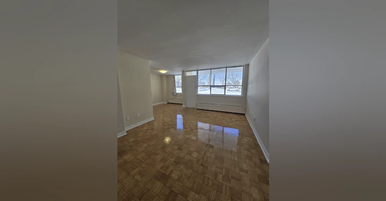 325 Bogert Avenue, Toronto, ON, M2N 1L8 - 11