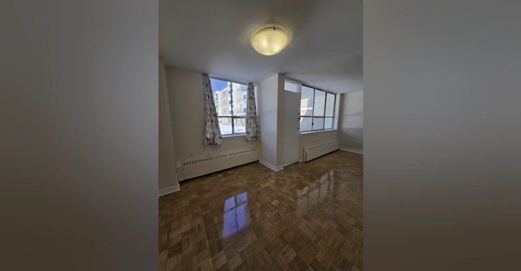 325 Bogert Avenue, Toronto, ON, M2N 1L8 - 12