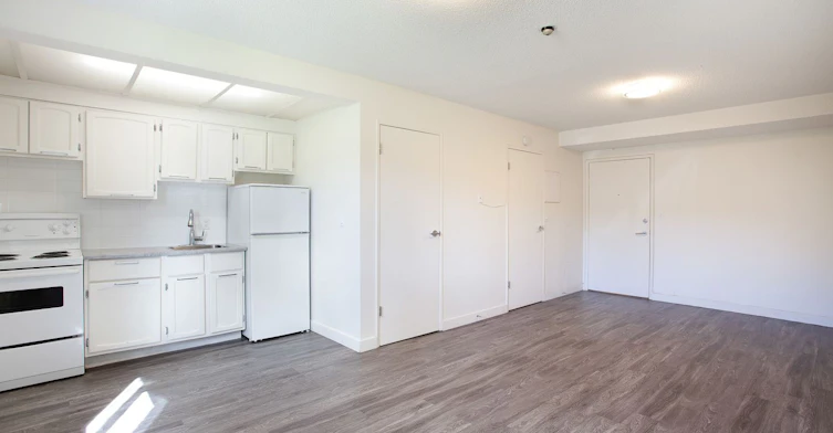 364 99 Avenue SE, Calgary, AB, T2J 0J7 - 14