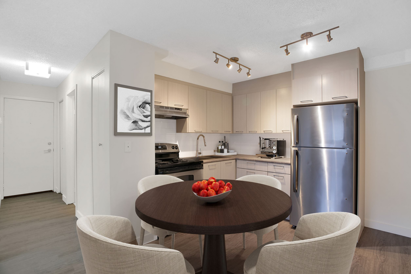 364 99 Avenue SE, Calgary, AB, T2J 0J7 - 10