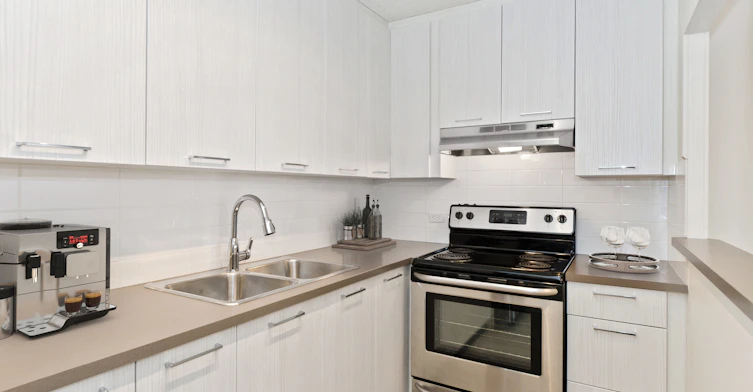 2010 Ulster Road NW, Calgary, AB, T2N 4C2 - 3
